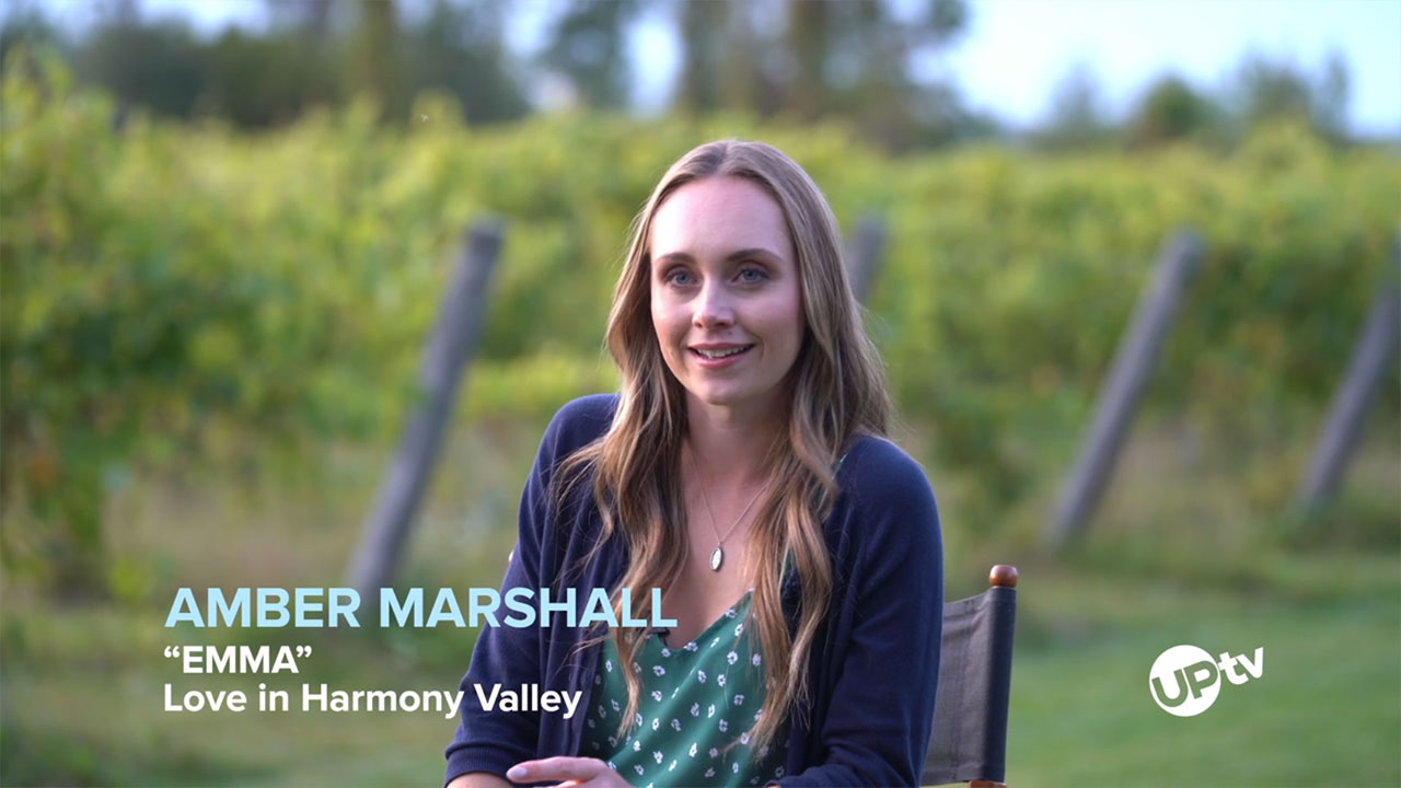 Love in Harmony Valley - Love In Harmony Valley – Behind The Scenes: Amber Marshall